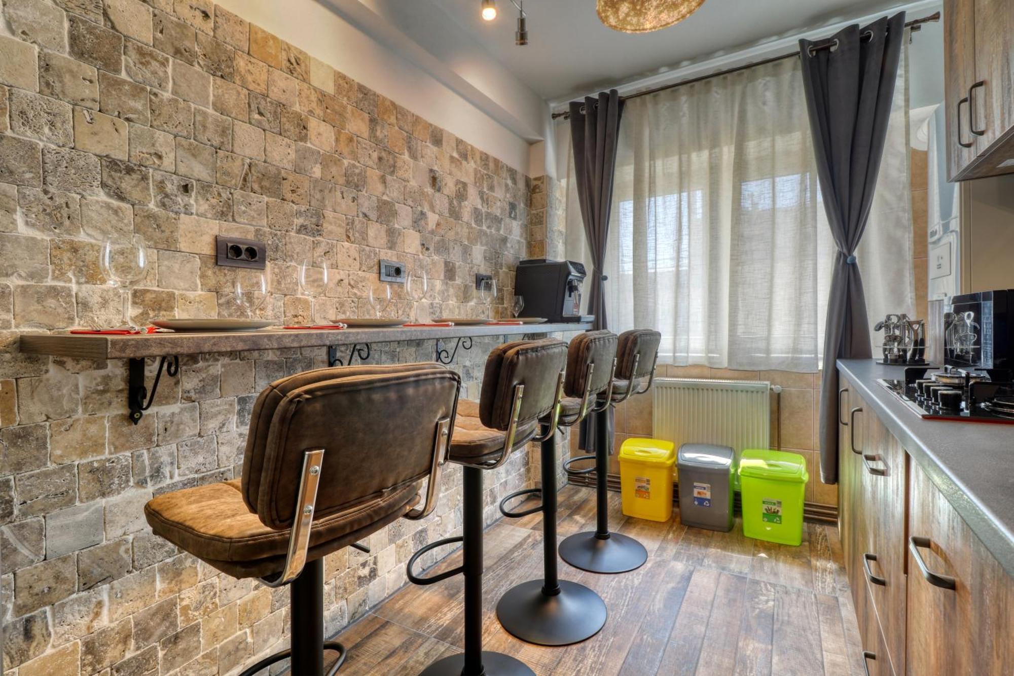Rdi Elegance Apartment Downtown Bukares Bagian luar foto